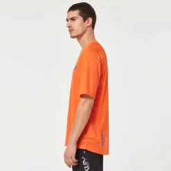 Oakley Factory Pilot Lite MTB Jersey Scarlet Ibis -Cycling Pro Shop FOA403173 73Z ombk1