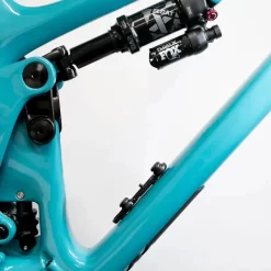 Peaty's X Fidlock Lockin Bottle Topo 600ml -Cycling Pro Shop lighter 2 2